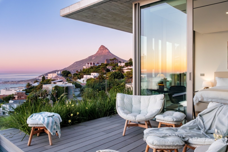 6 Bedroom Property for Sale in Camps Bay Western Cape